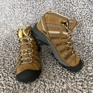 Keen Women Targhee II Mid Boot